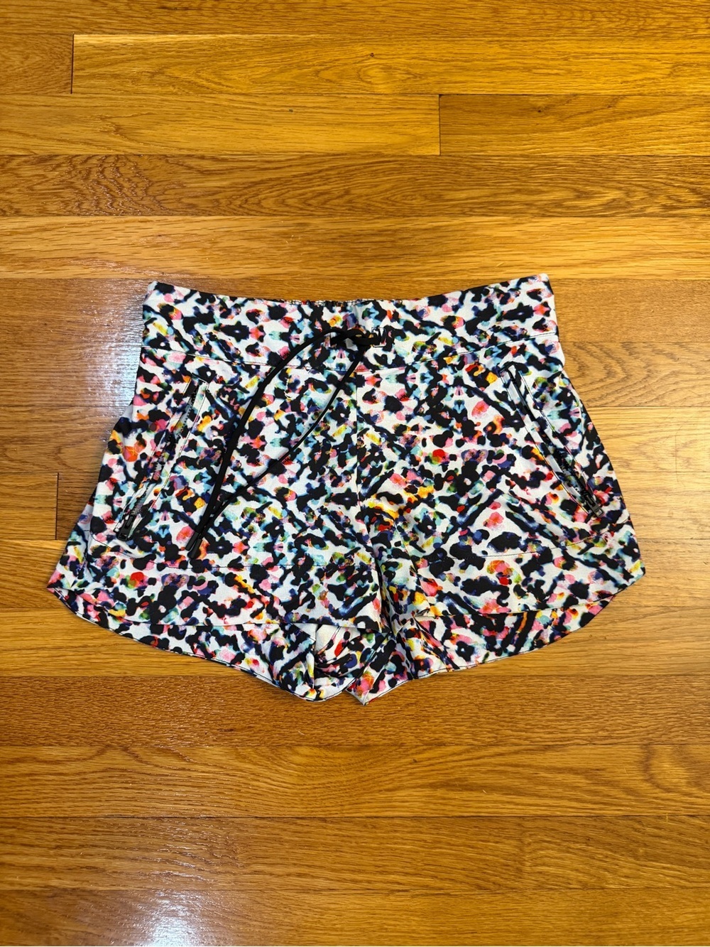 Athleta 3" Inseam Shorts Multicolored Abstract Confetti Print -  Size 2